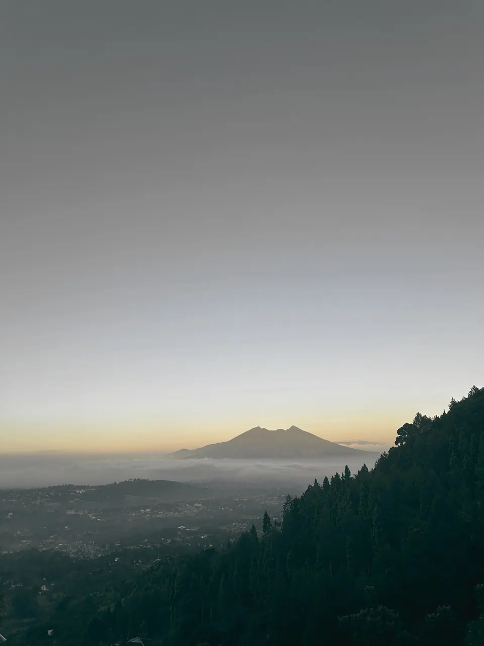 Matahari terbit di Puncak